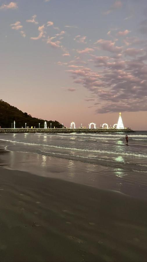 Apartamento Com Vista Para O Mar Na Av Atlantica Em Balneario Camboriu Exterior photo
